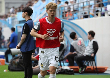 cong-phuong-se-roi-incheon-de-sang-phap-thu-viec-1