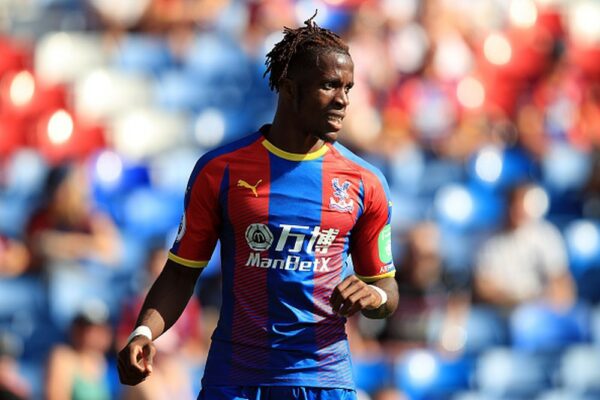 hlv-emery-noi-gi-khi-sap-gap-zaha-ben-kia-chien-tuyen-1
