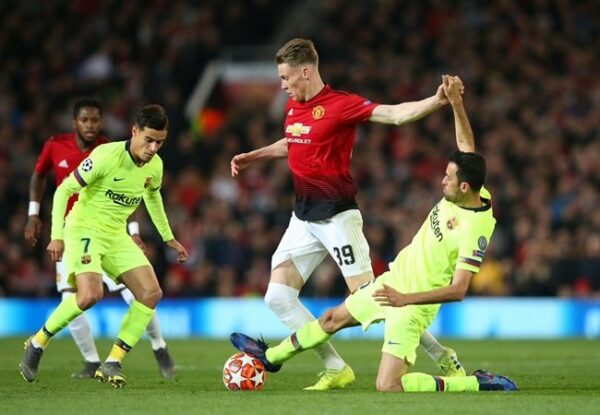 m-u-vs-barcelona-su-khac-biet-o-dang-cap-1