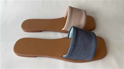 Sommerliche Canvas-Modehausschuhe